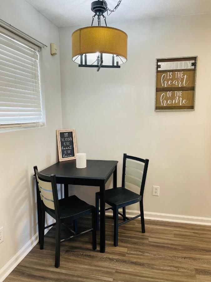 Spacious 1King Bd/2Queen Bd/* 1 Mile From I-85 Lexington Eksteriør bilde