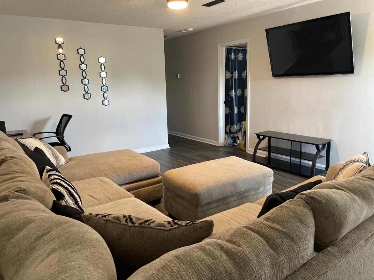 Spacious 1King Bd/2Queen Bd/* 1 Mile From I-85 Lexington Eksteriør bilde