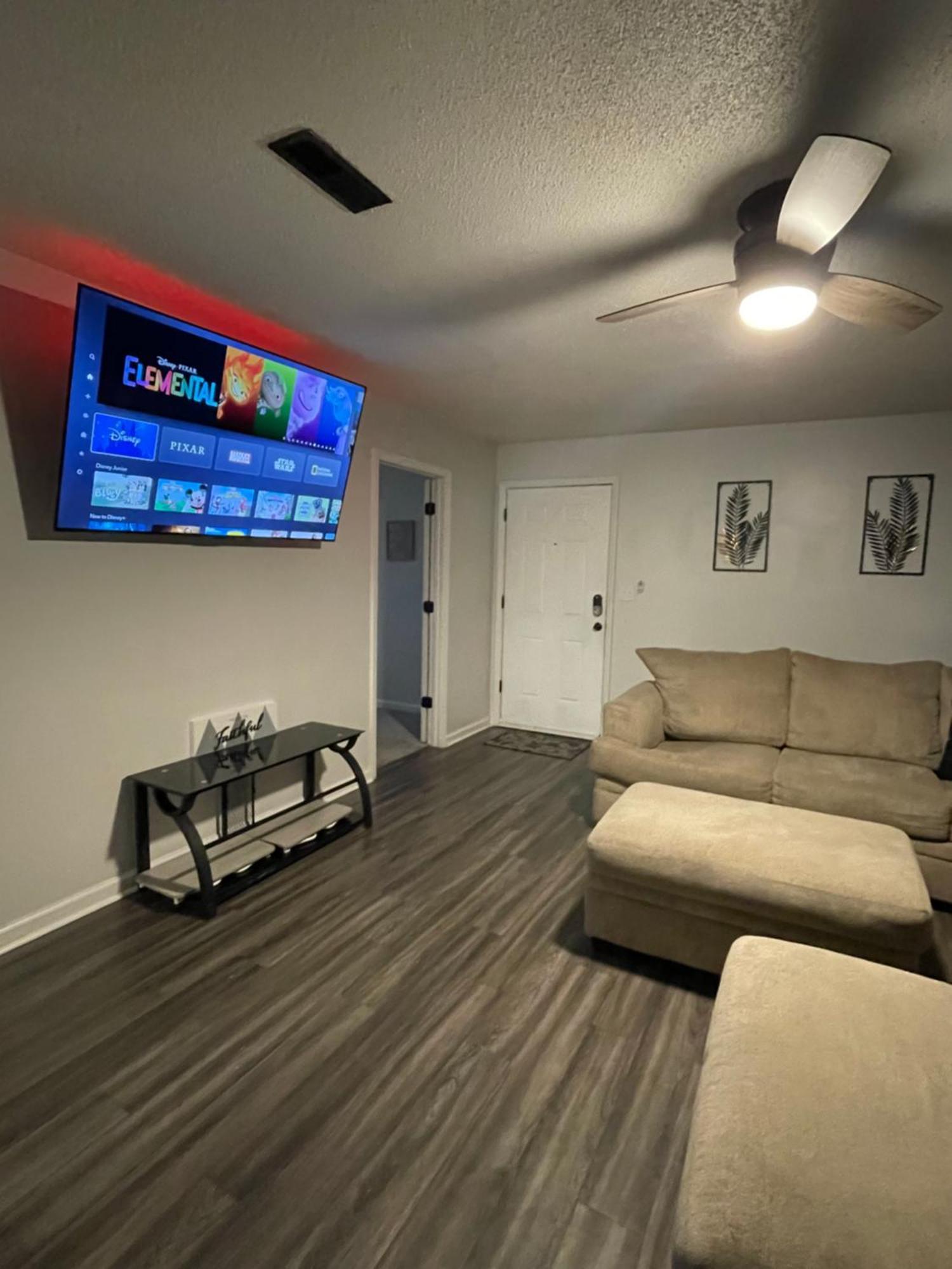 Spacious 1King Bd/2Queen Bd/* 1 Mile From I-85 Lexington Eksteriør bilde